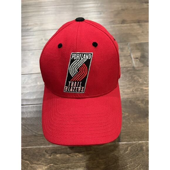 Vintage NBA Mens Red Portland TrailBlazers Adjustable Strapback Hat Baseball Cap - Picture 2 of 10